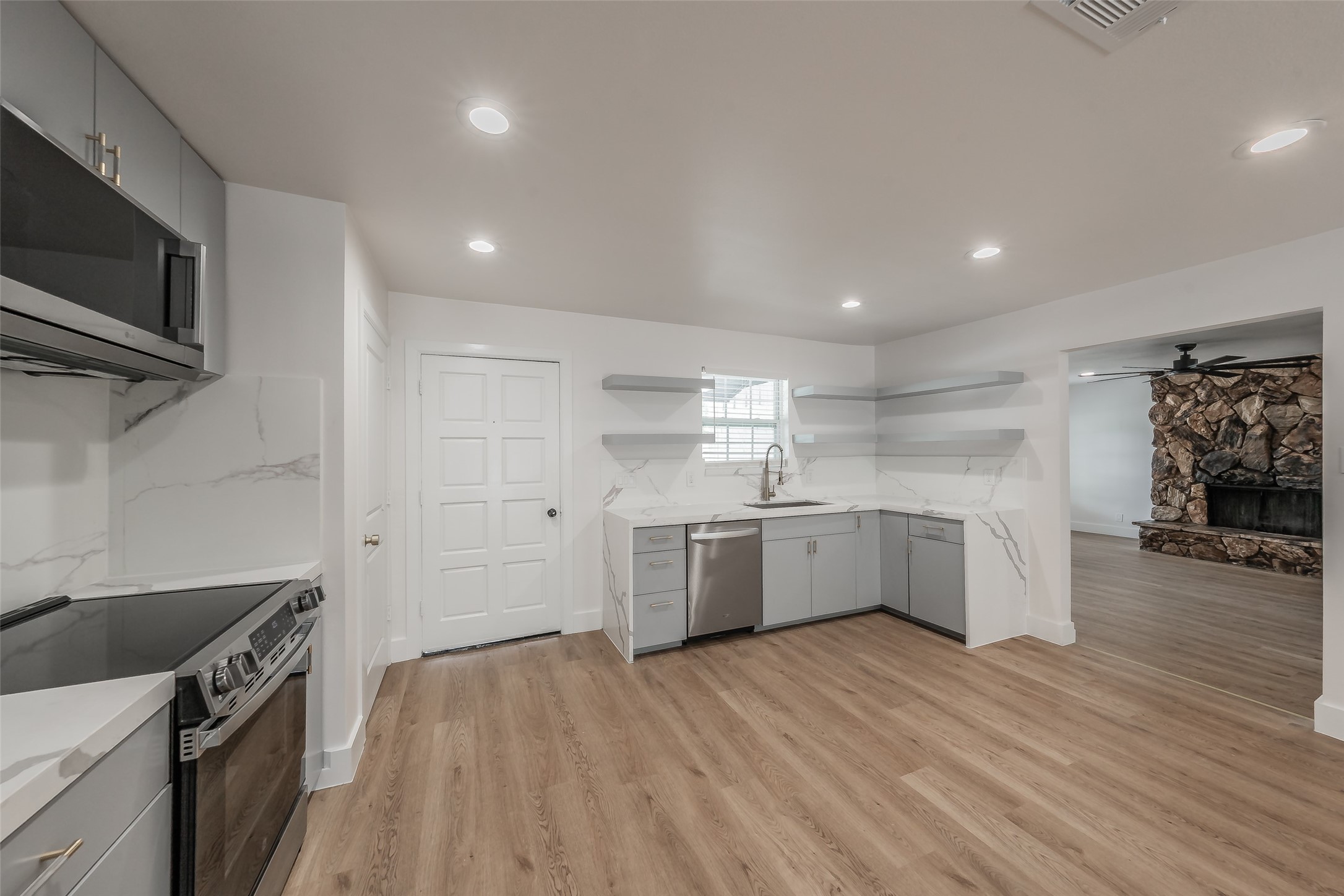 6532 Moonglow Lane Watauga TX 76148