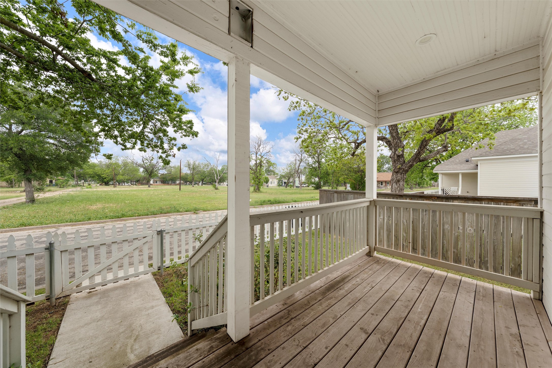 1012 Burnett Avenue Waco TX 76706