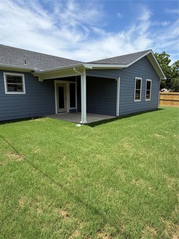 1802 Cumberland Drive Garland TX 75040