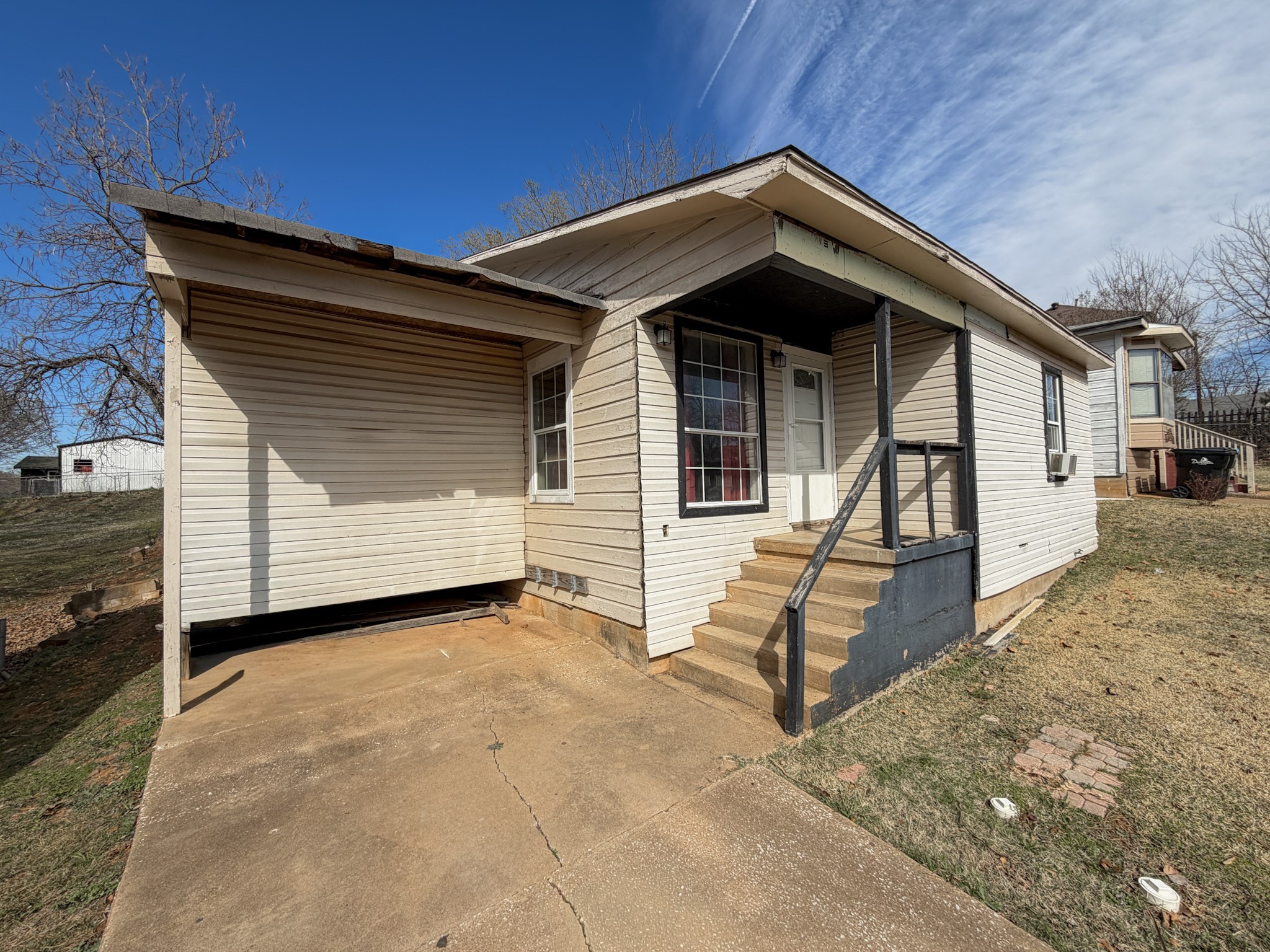 1213 W Morgan Street Denison TX 75020