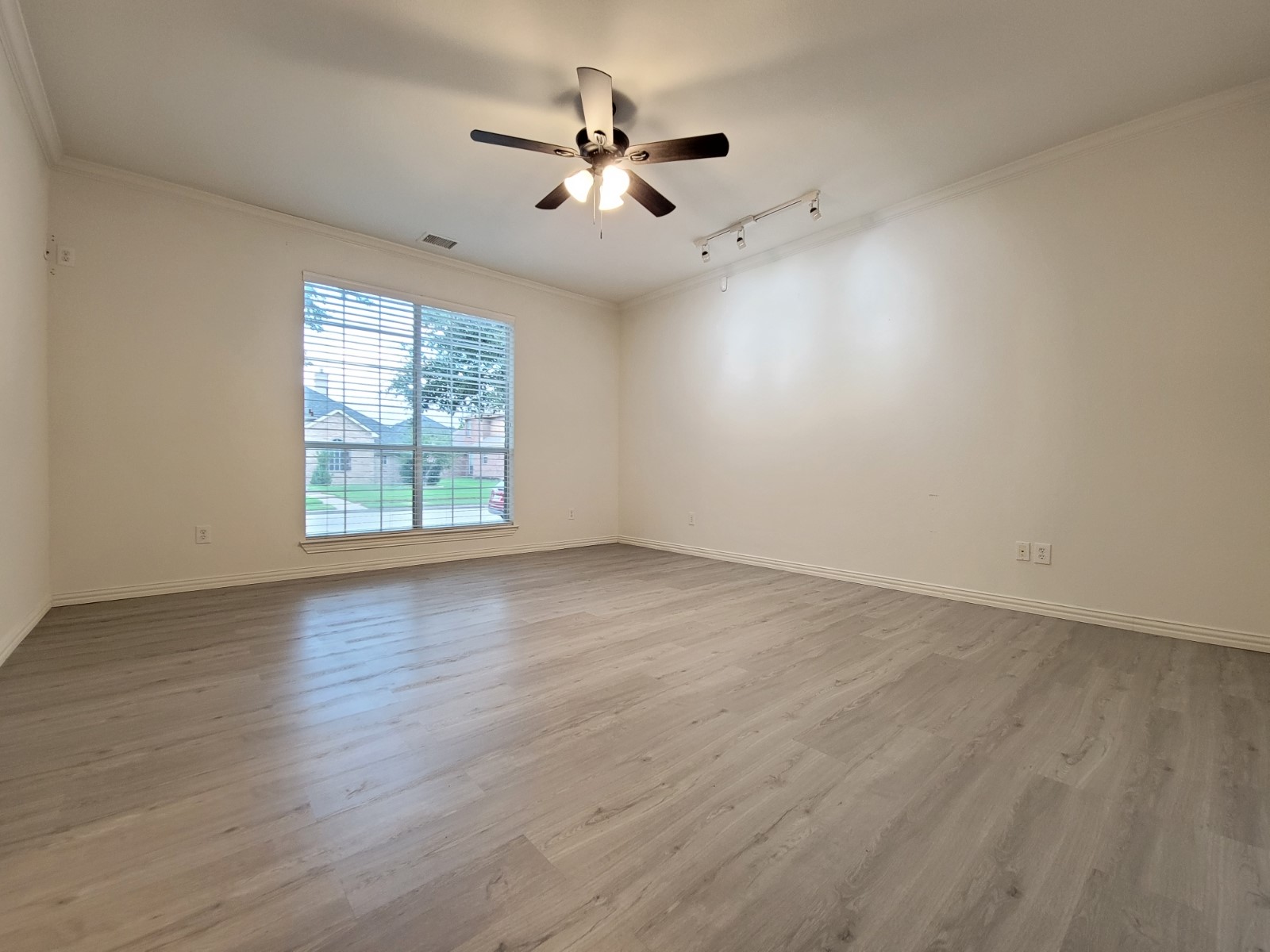 7513 Kallan Drive Rowlett TX 75089