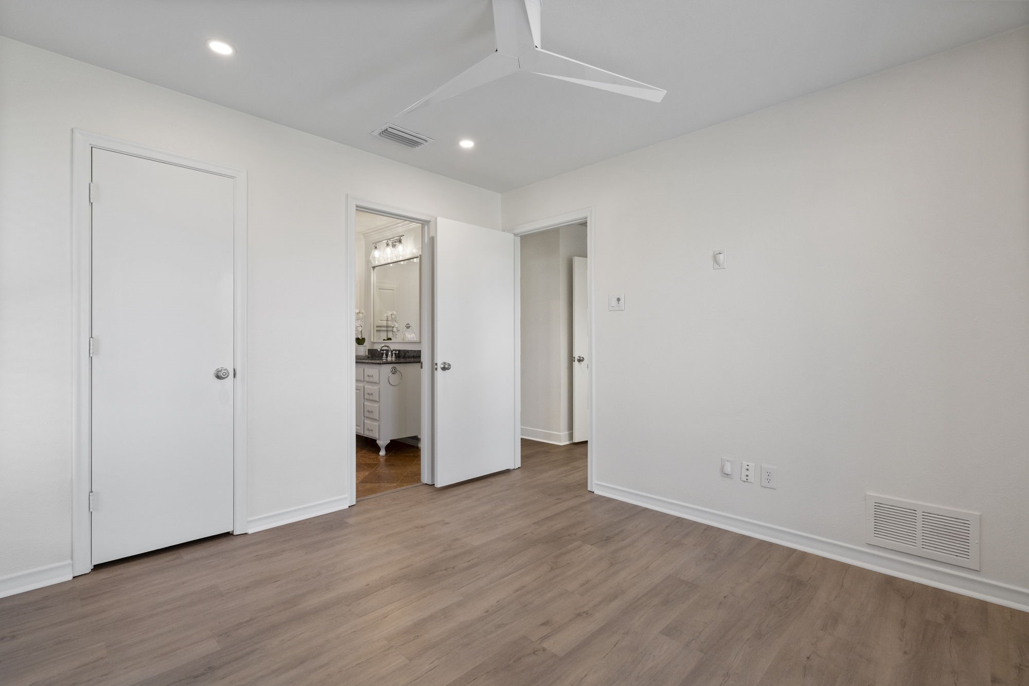 6126 Highgate Lane Dallas TX 75214