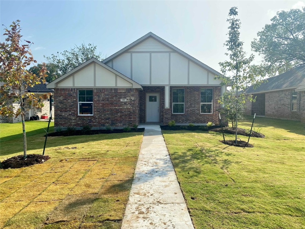 206 S Hickory Street Venus TX 76084
