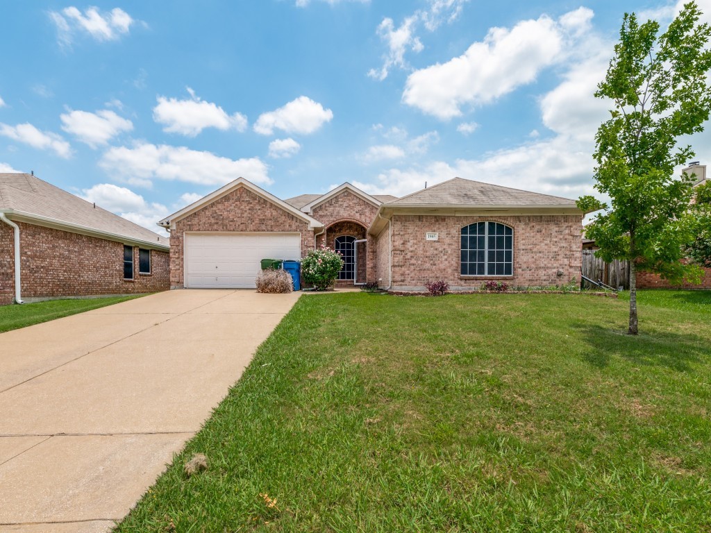 1905 Wahoo Drive Mansfield TX 76063