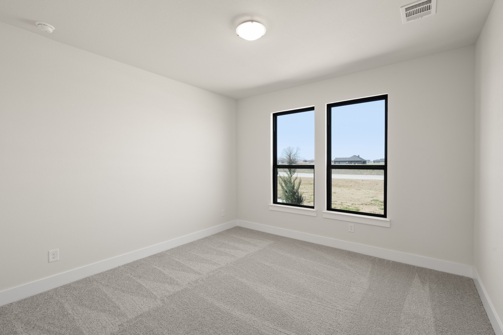 2320 Oak Knoll Drive Palmer TX 75152
