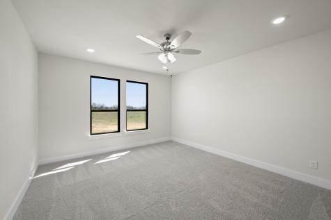 2320 Oak Knoll Drive Palmer TX 75152