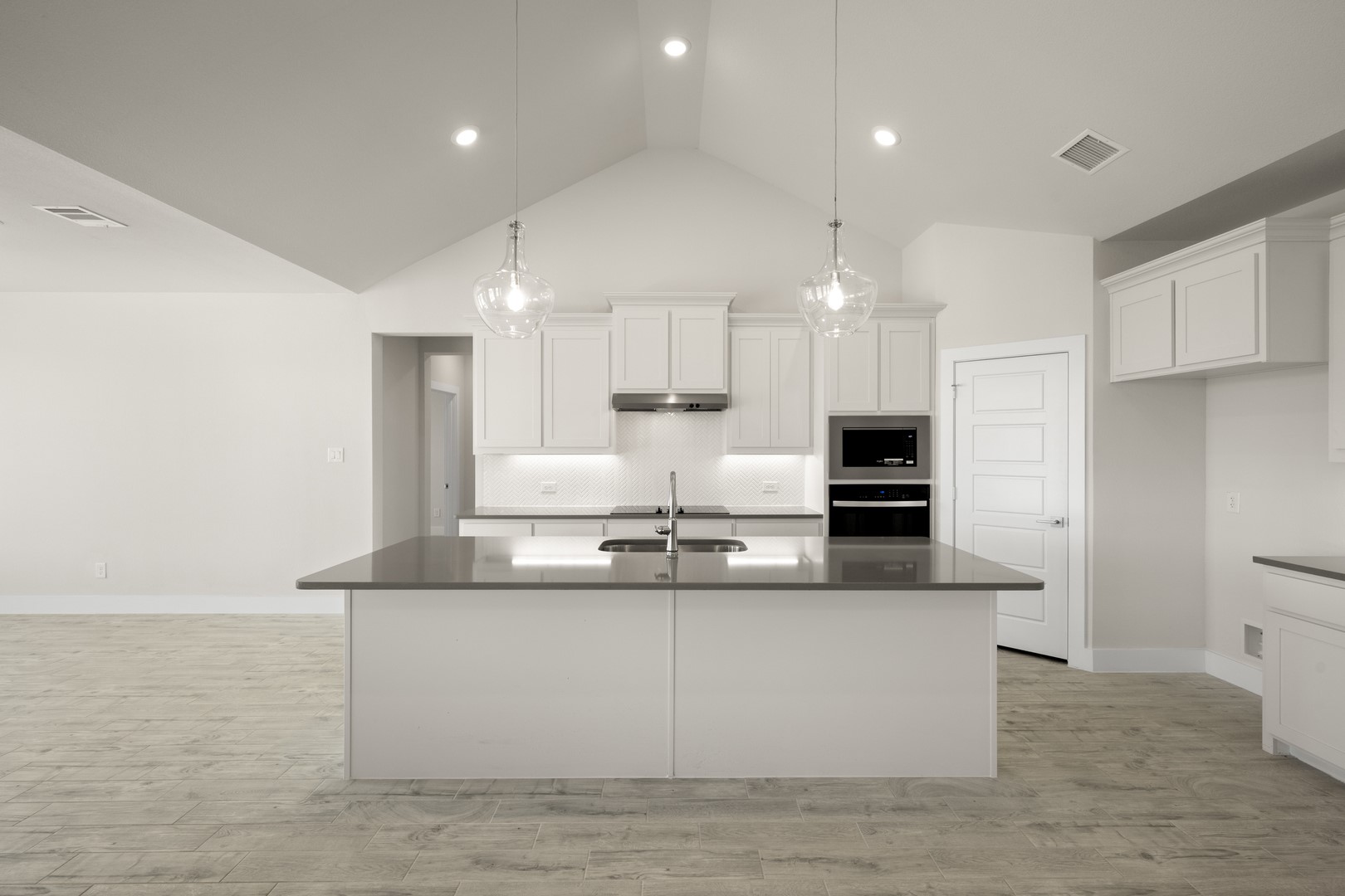 2320 Oak Knoll Drive Palmer TX 75152