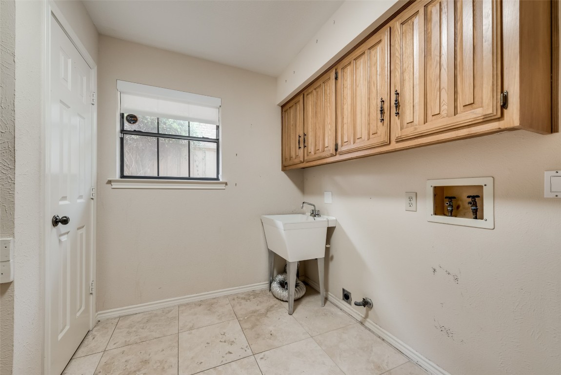 6918 Woodland Drive Dallas TX 75225