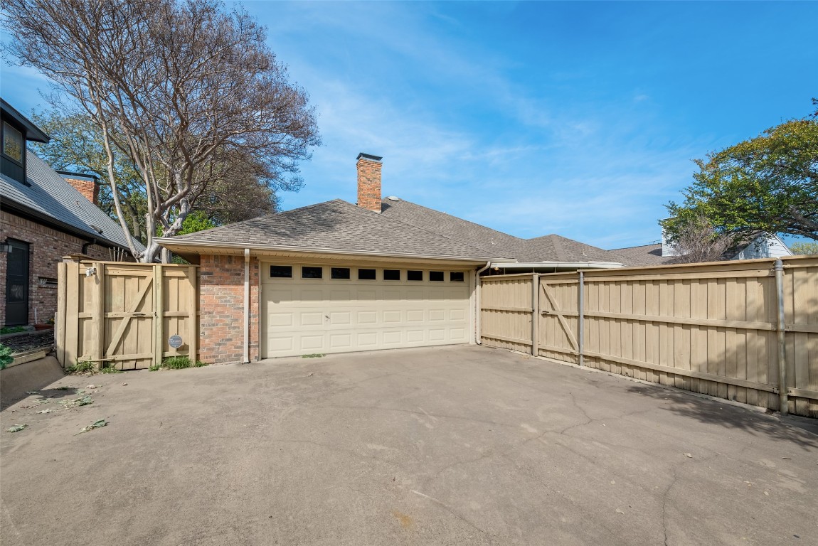 6918 Woodland Drive Dallas TX 75225