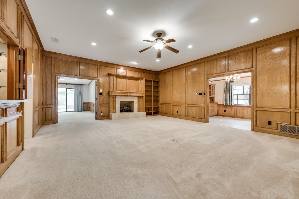6918 Woodland Drive Dallas TX 75225