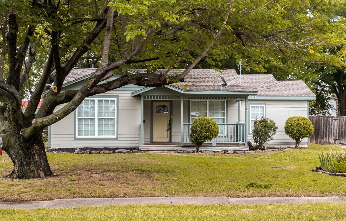 1306 N Church Street Mckinney TX 75069