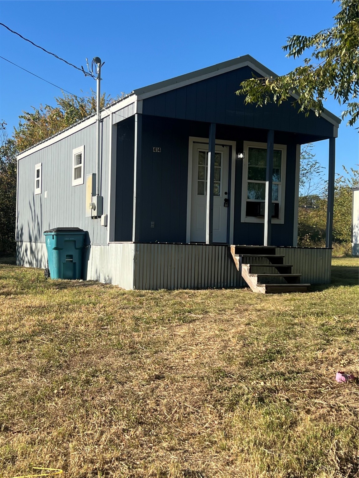 414 Cowan Street Bowie TX 76230