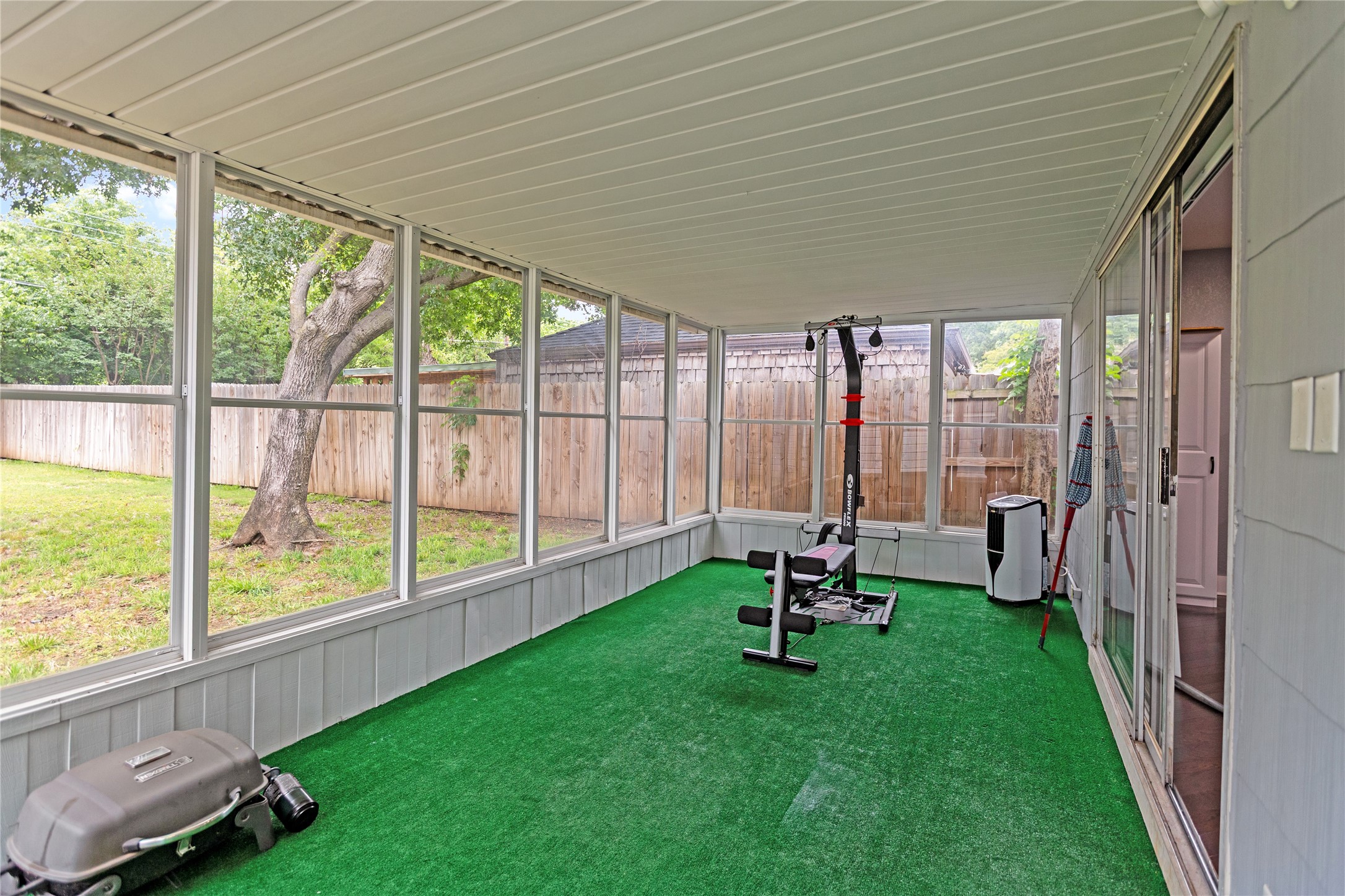 4316 Kenwood Court Fort Worth TX 76103