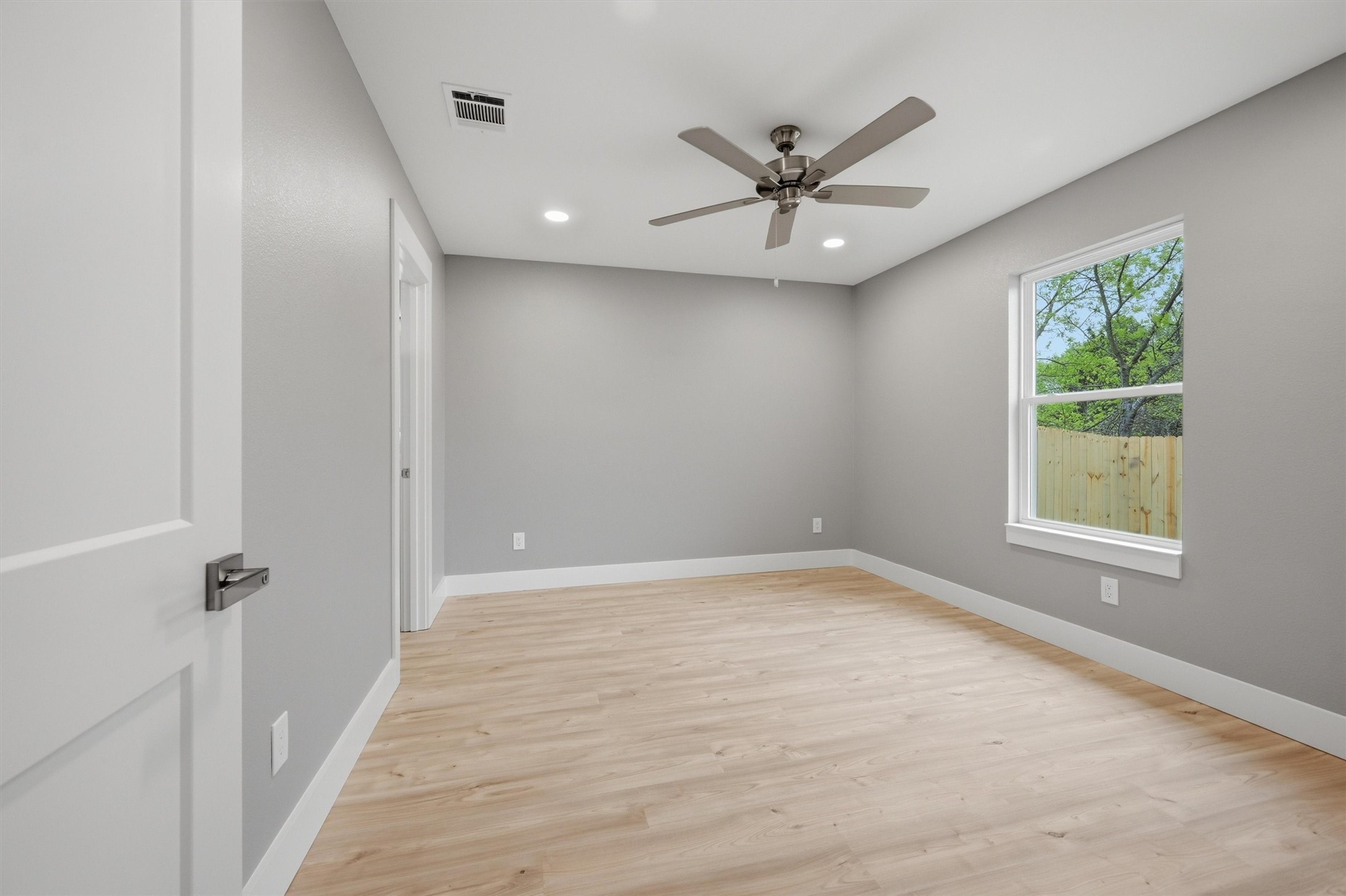 1004 S 1st Street Sherman TX 75090