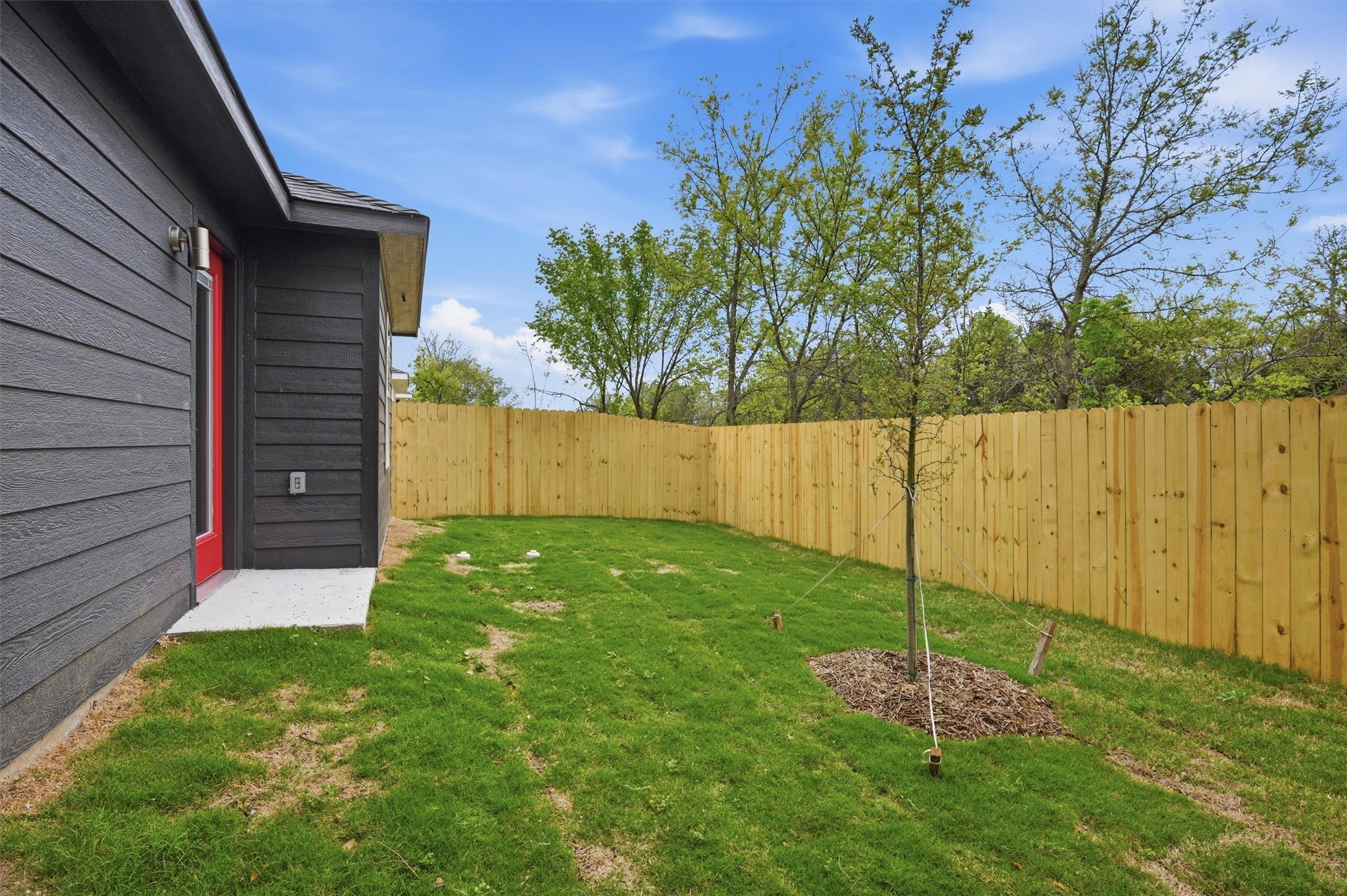 1004 S 1st Street Sherman TX 75090