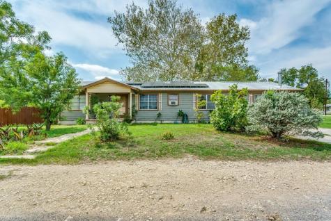 214 Magnolia Street Hico TX 76457