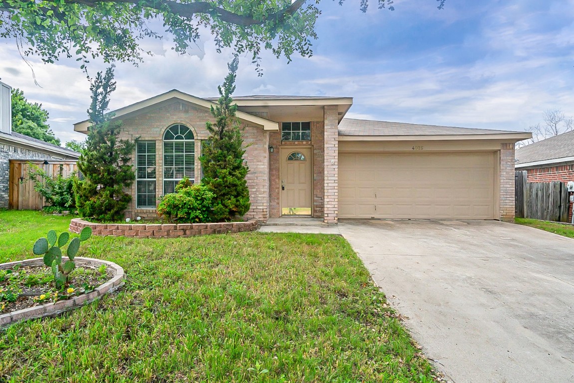 4025 Staghorn Circle N Fort Worth TX 76137