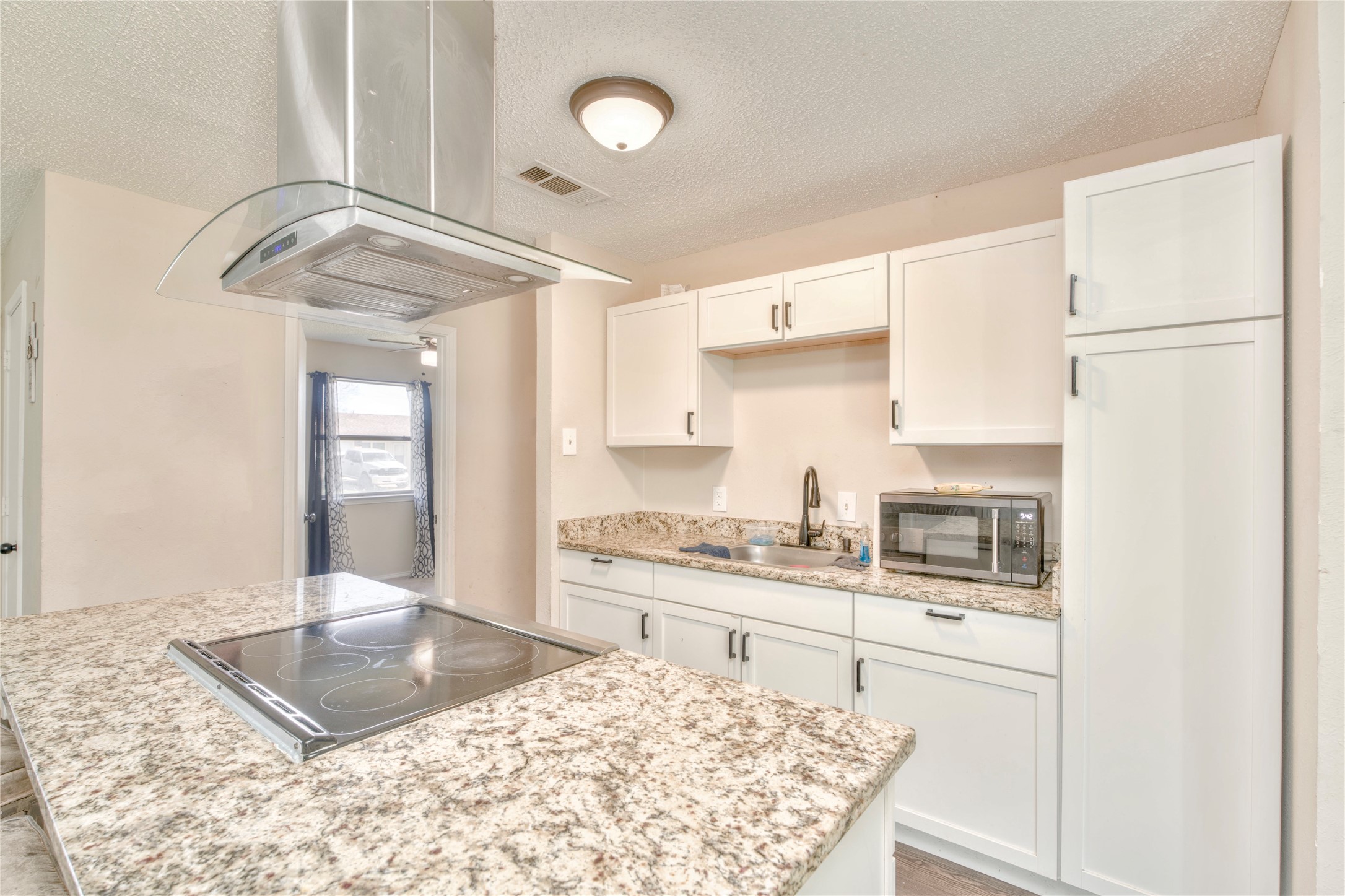 4712 Meadow Trail Drive Dallas TX 75236