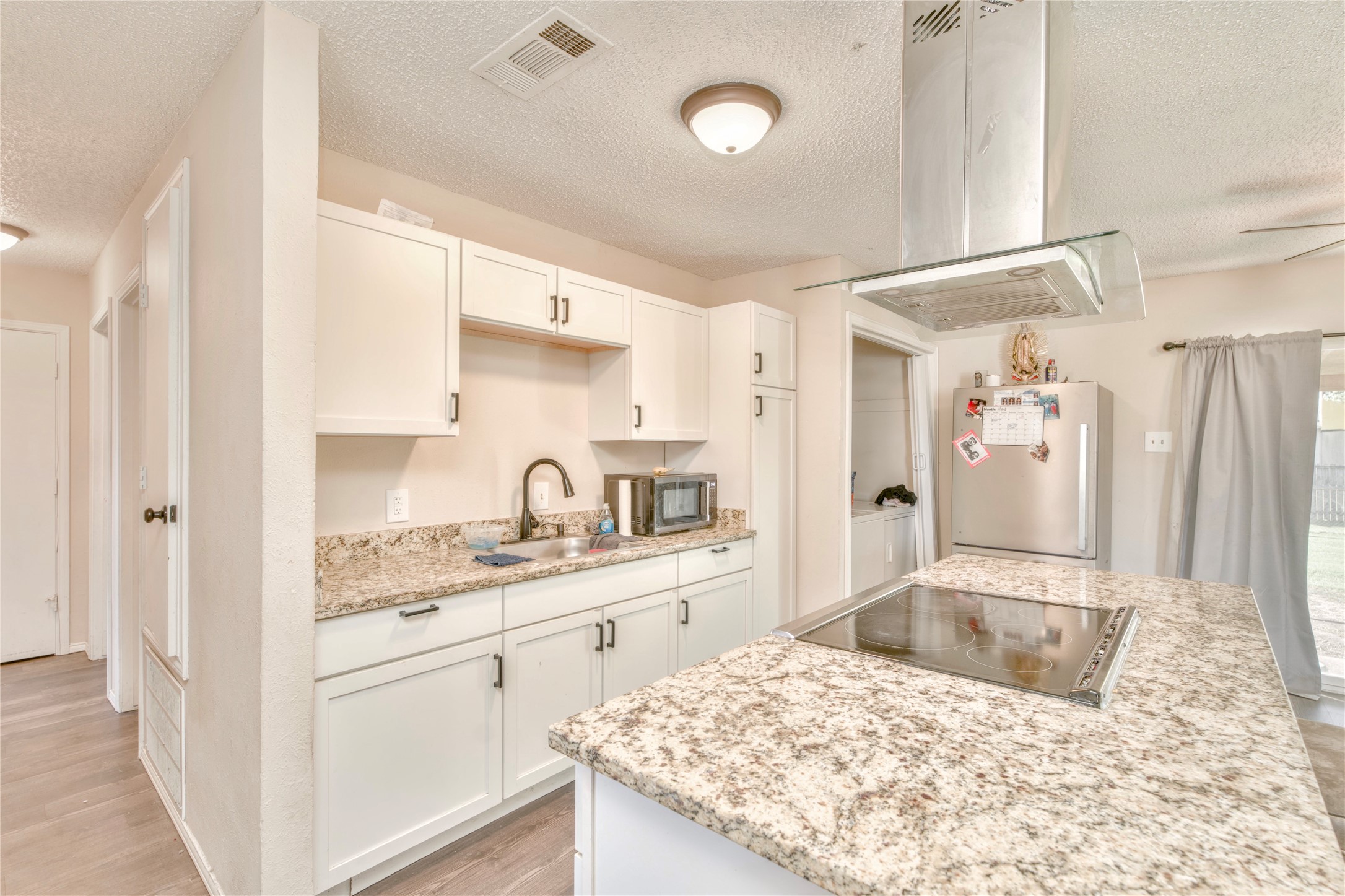 4712 Meadow Trail Drive Dallas TX 75236