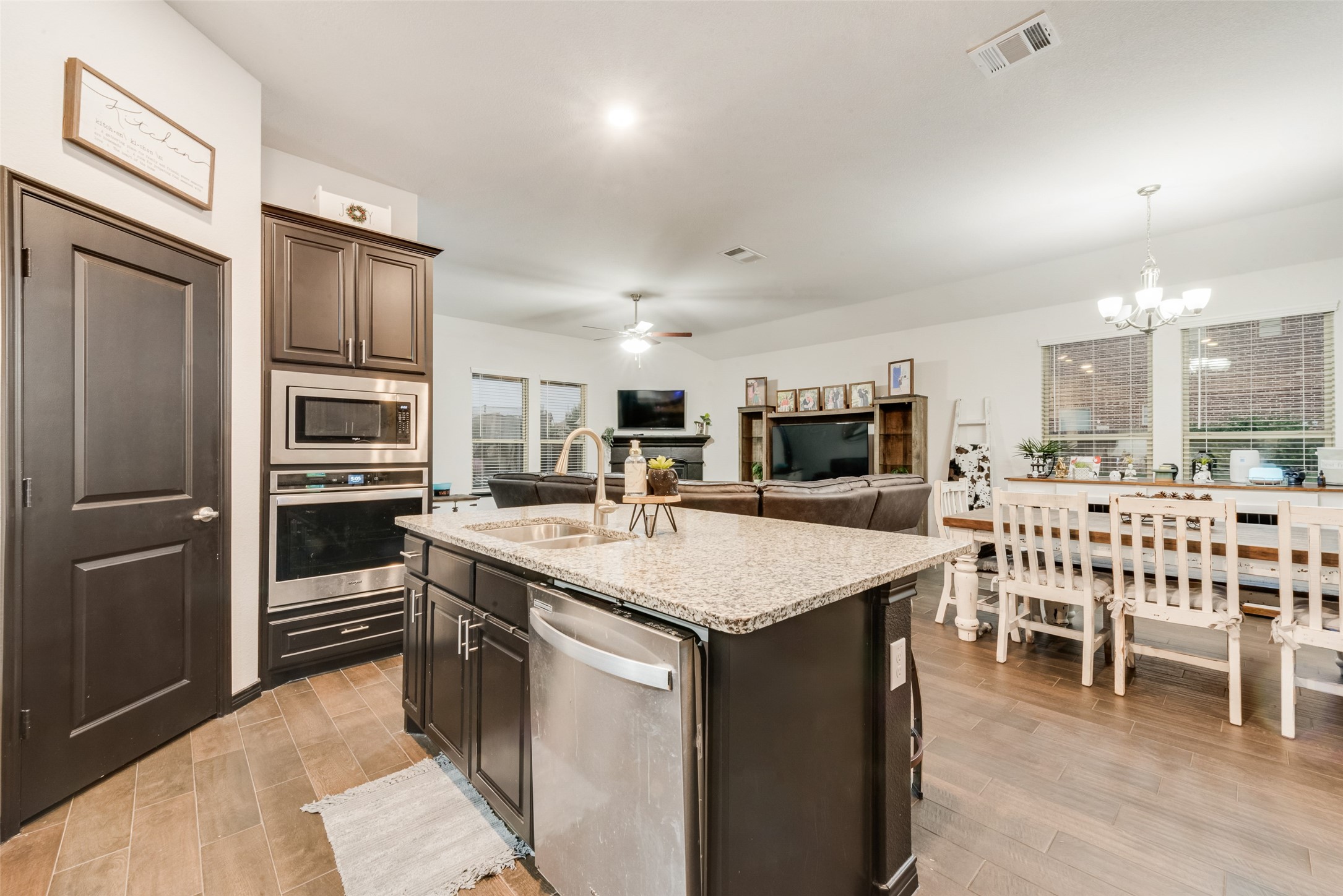 2997 Black Hills Boulevard Heath TX 75126