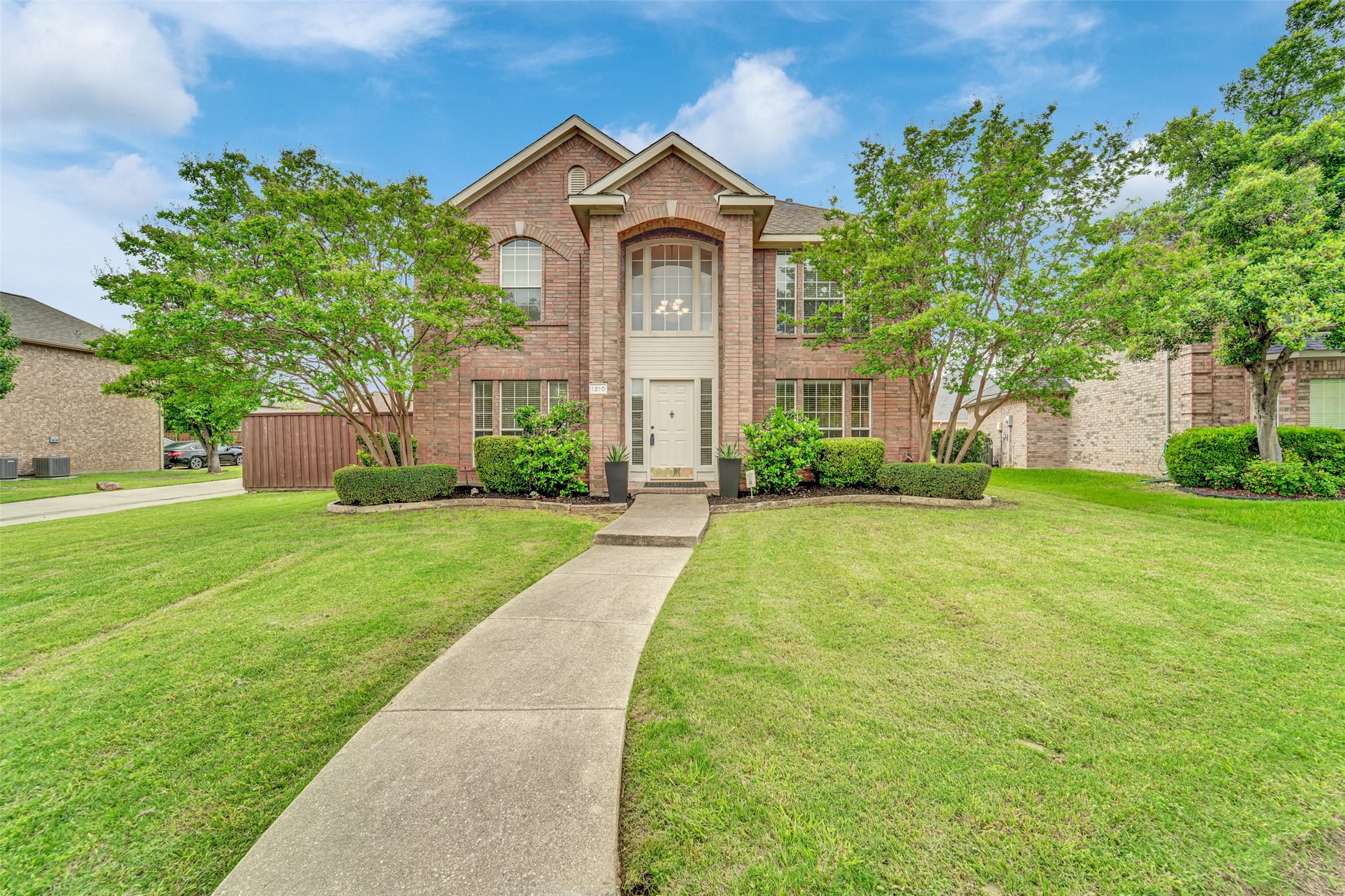 1210 Rooney Lane Carrollton TX 75007