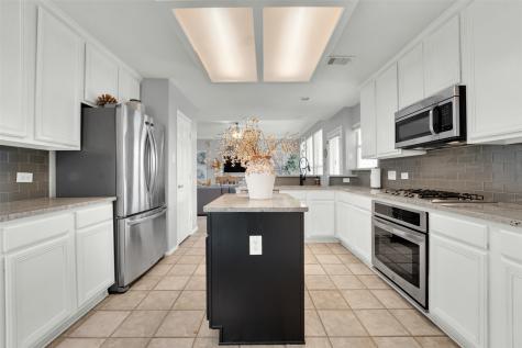 1210 Rooney Lane Carrollton TX 75007