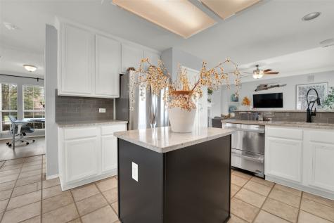 1210 Rooney Lane Carrollton TX 75007
