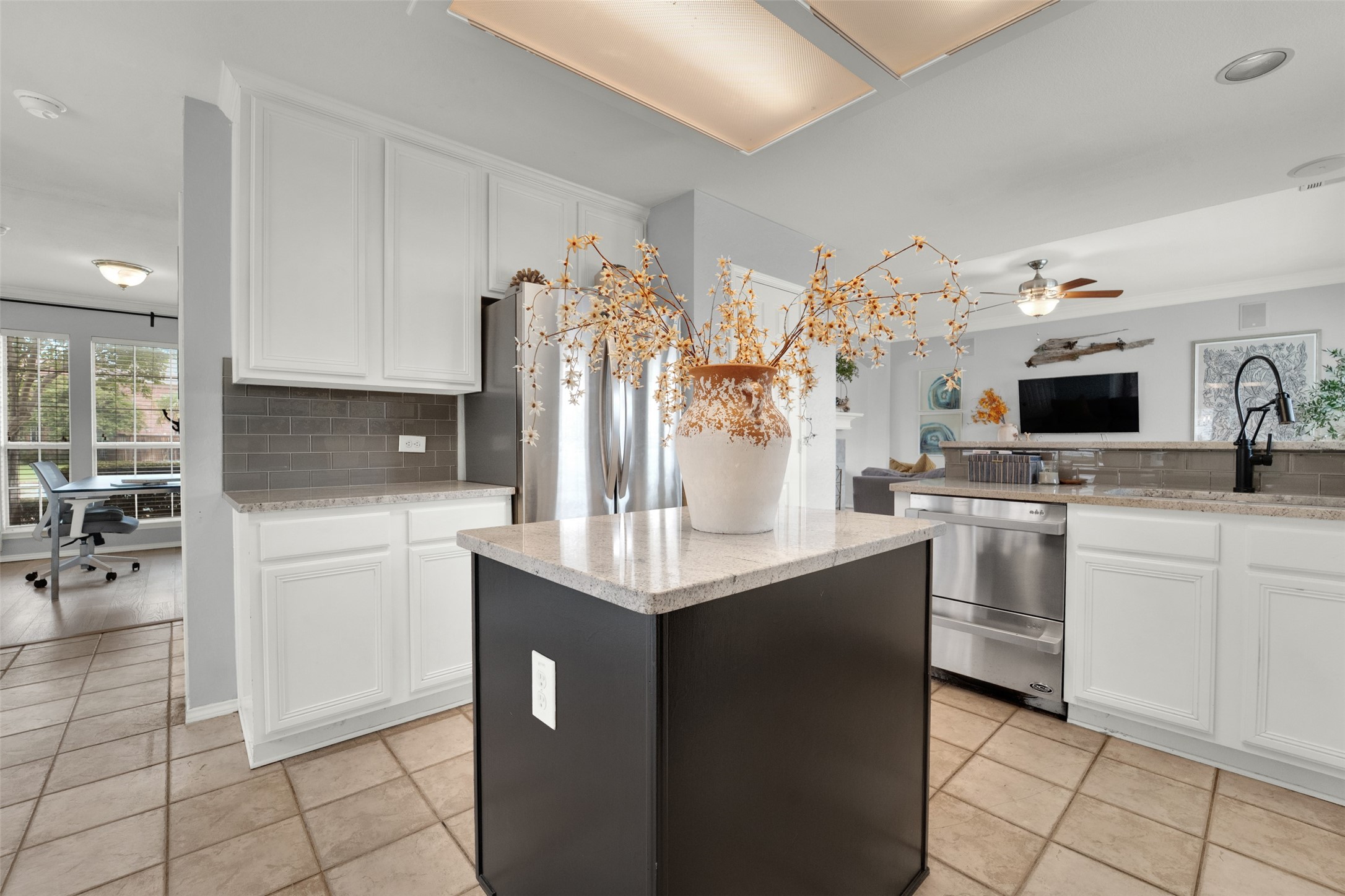 1210 Rooney Lane Carrollton TX 75007