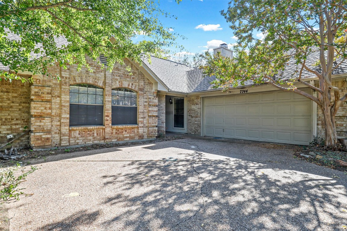 7744 Red Oak Street North Richland Hills TX 76182
