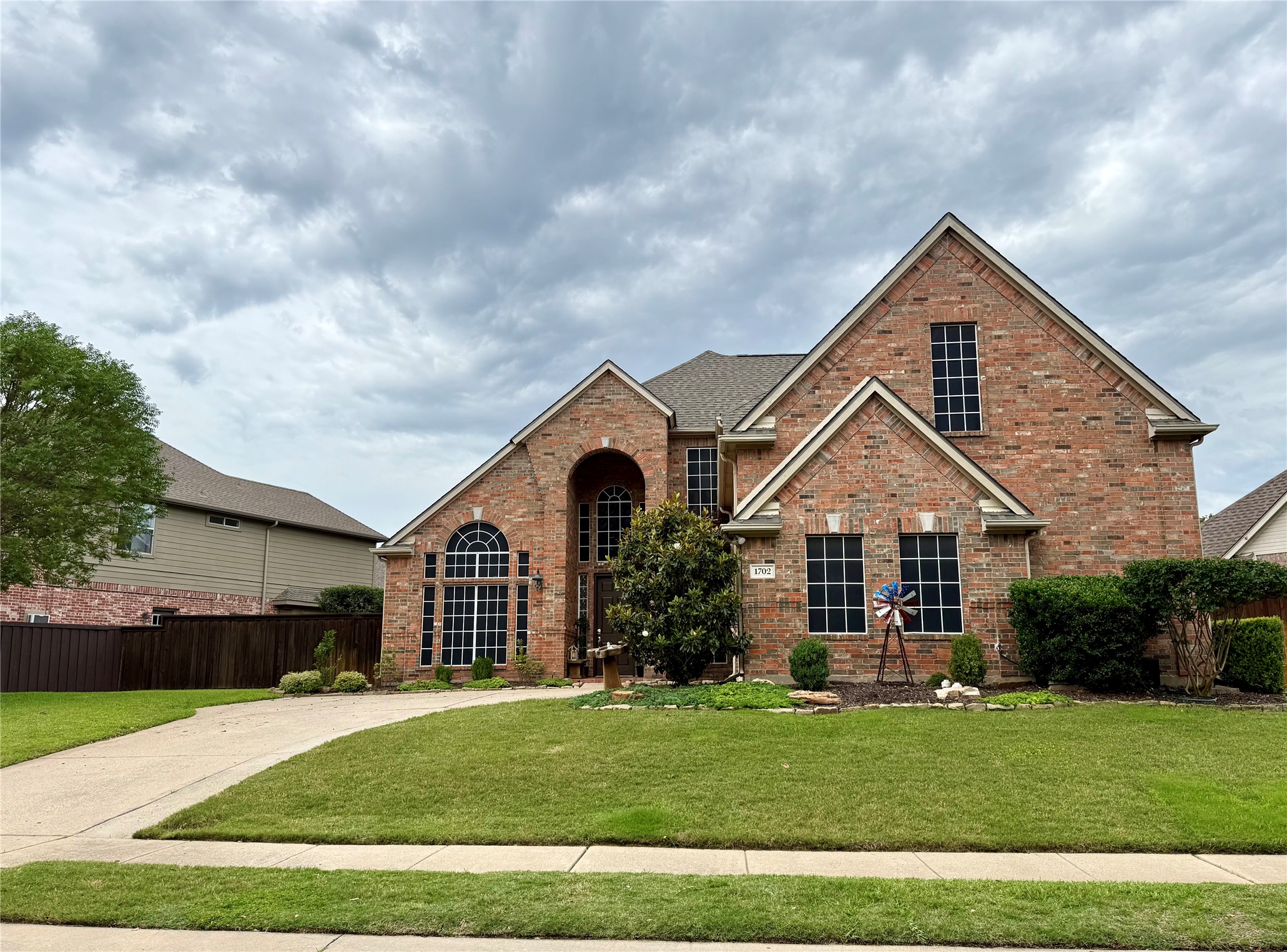 1702 Timber Edge Mckinney TX 75070