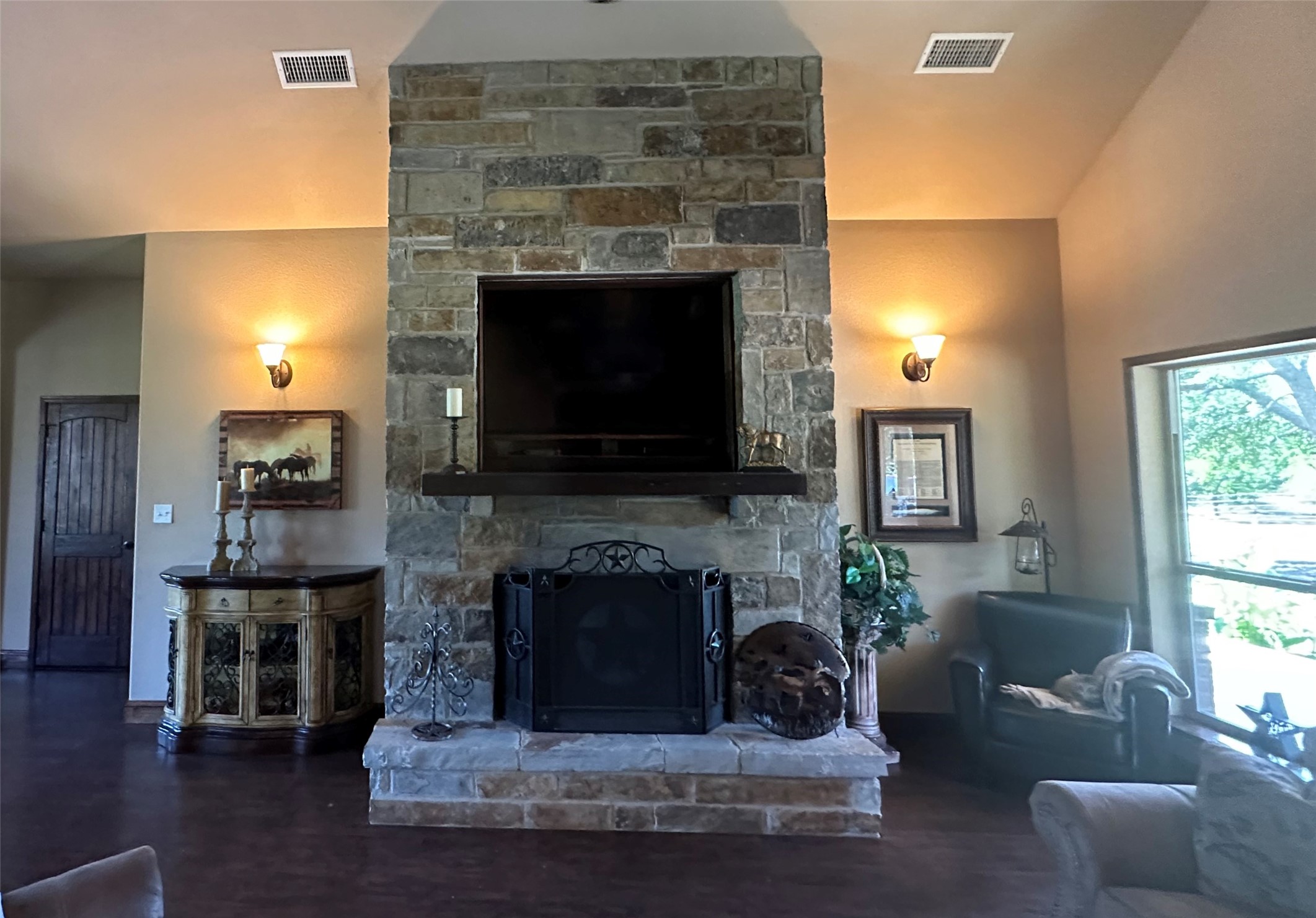 261 Vickie Lane Gunter TX 75058