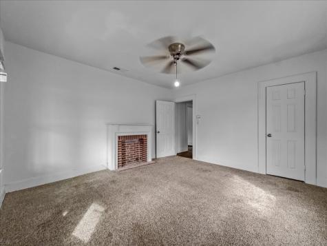 817 Marion Avenue Fort Worth TX 76104