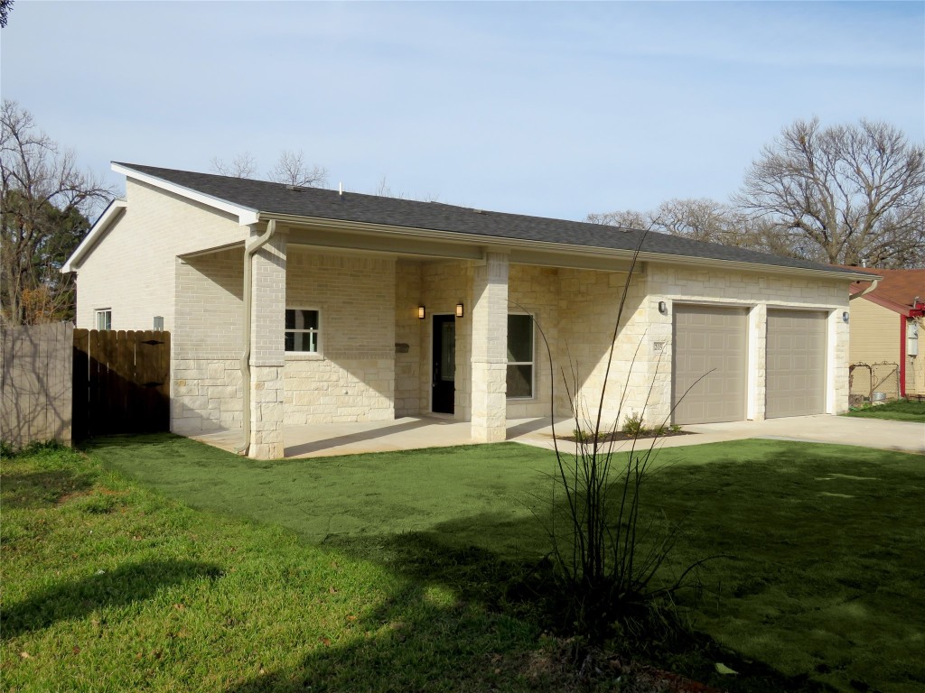 205 W 8th Street Irving TX 75060