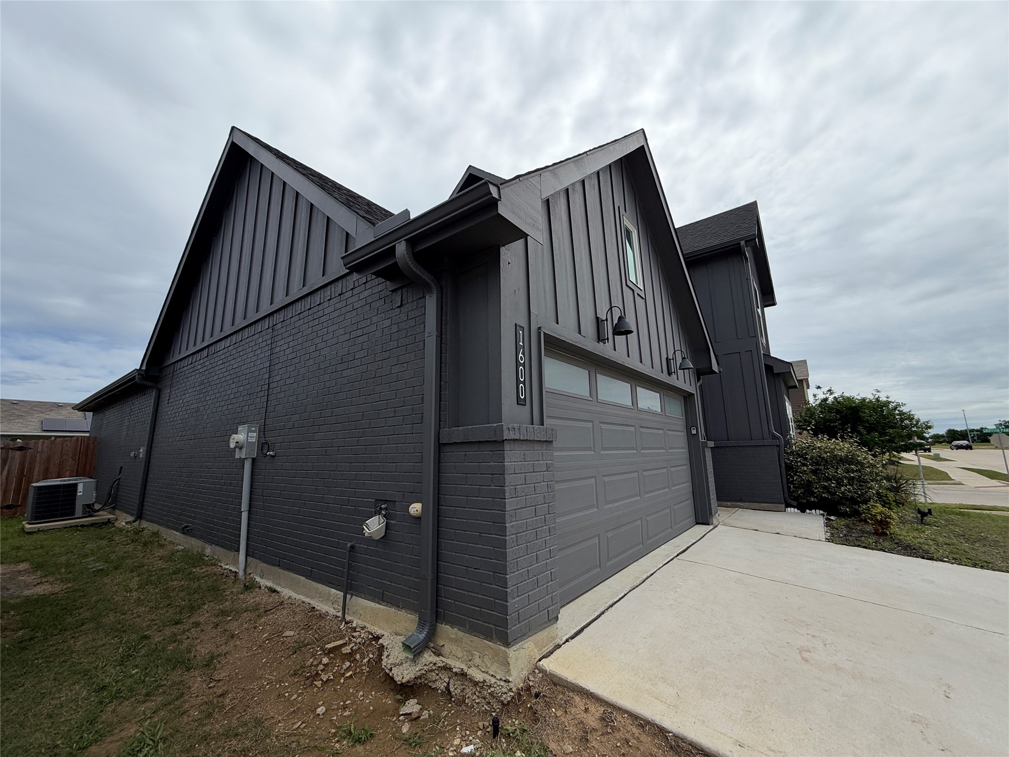 1600 Battery Park Drive Alvarado TX 76009