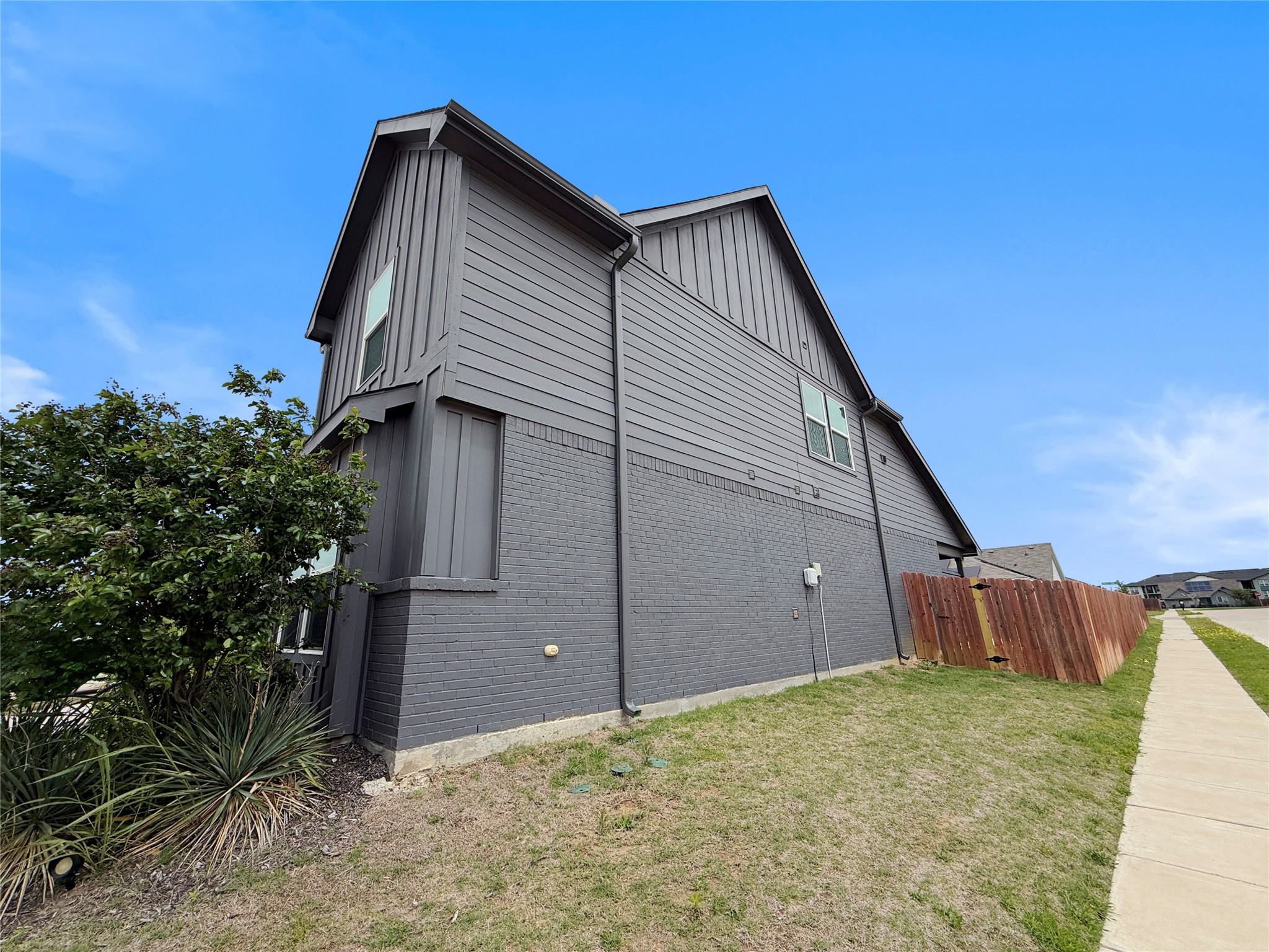 1600 Battery Park Drive Alvarado TX 76009