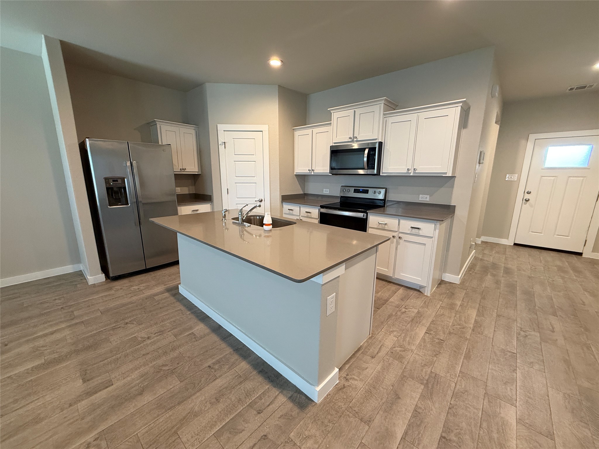 1600 Battery Park Drive Alvarado TX 76009