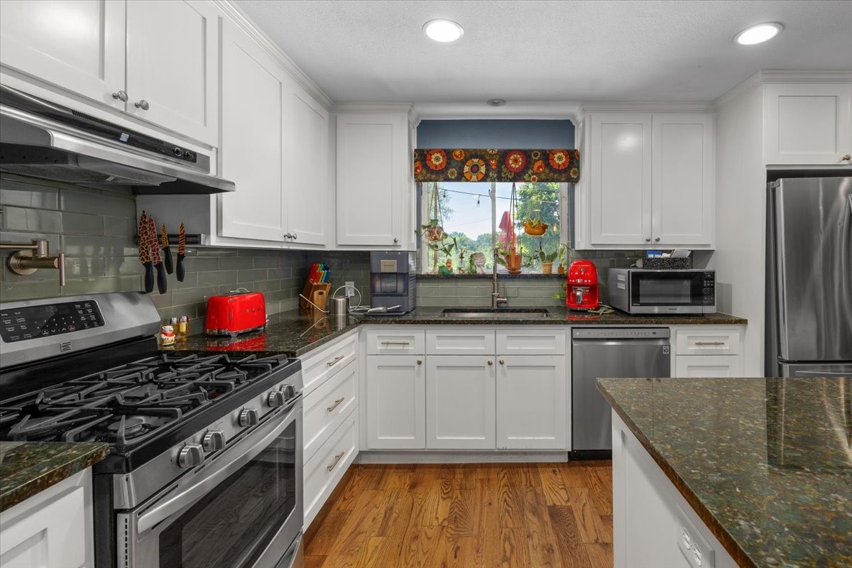 1801 Dakar Road E Fort Worth TX 76116
