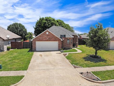 512 Hampton Court Seagoville TX 75159
