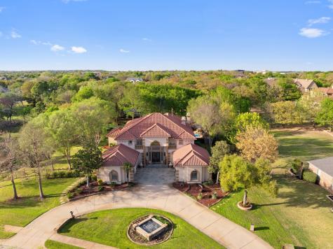 710 Deer Hollow Boulevard Southlake TX 76092