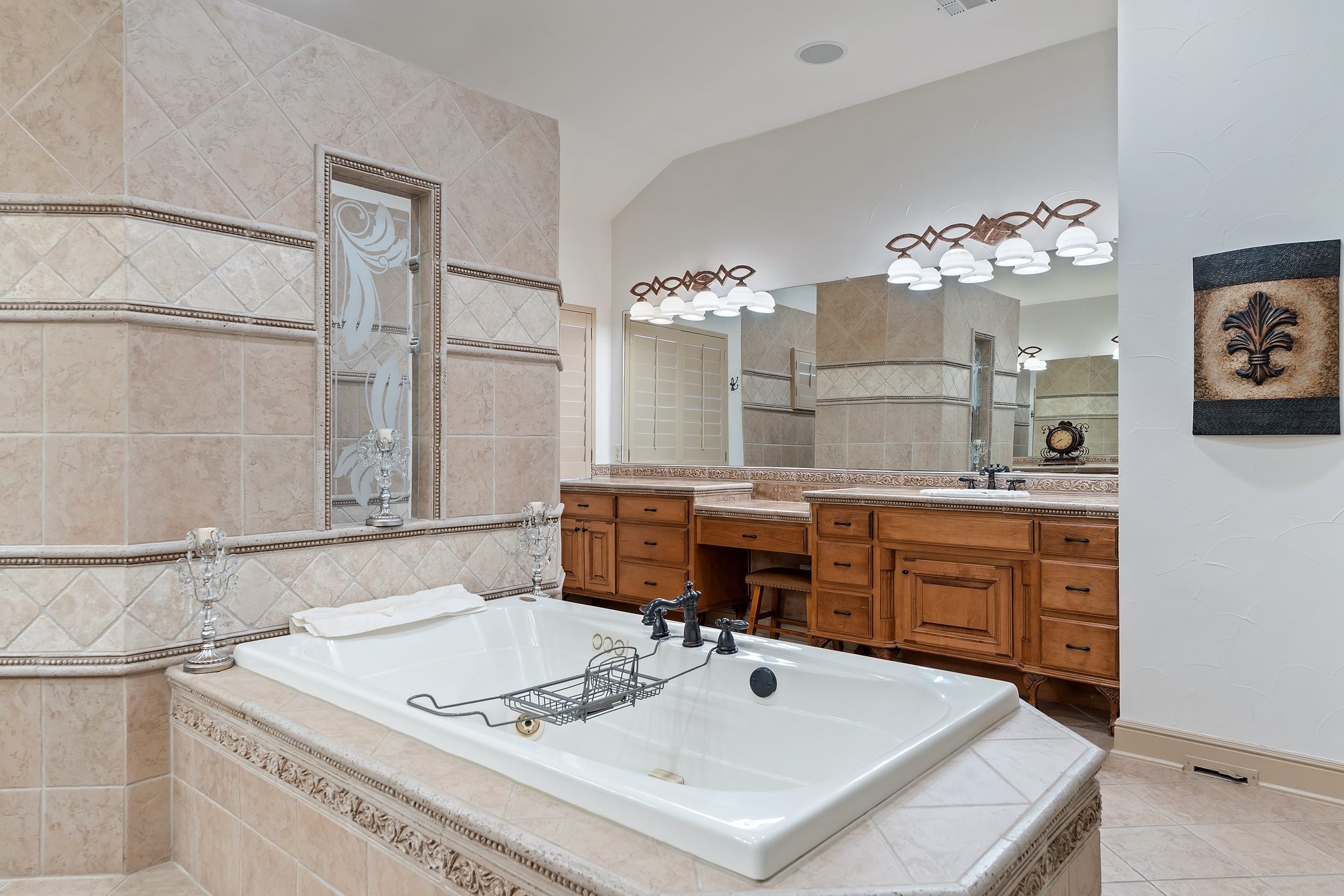710 Deer Hollow Boulevard Southlake TX 76092