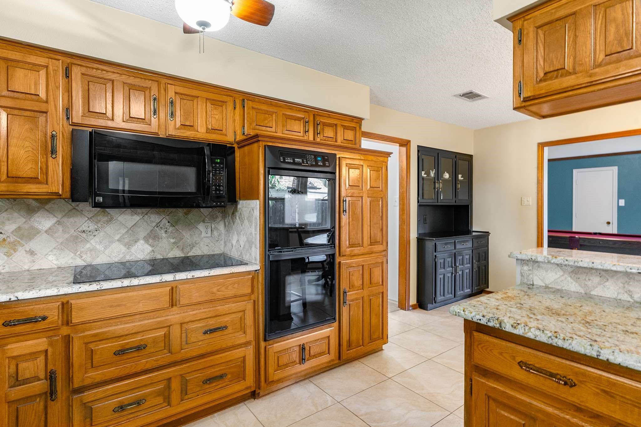 1008 Nottingham Drive Carrollton TX 75007