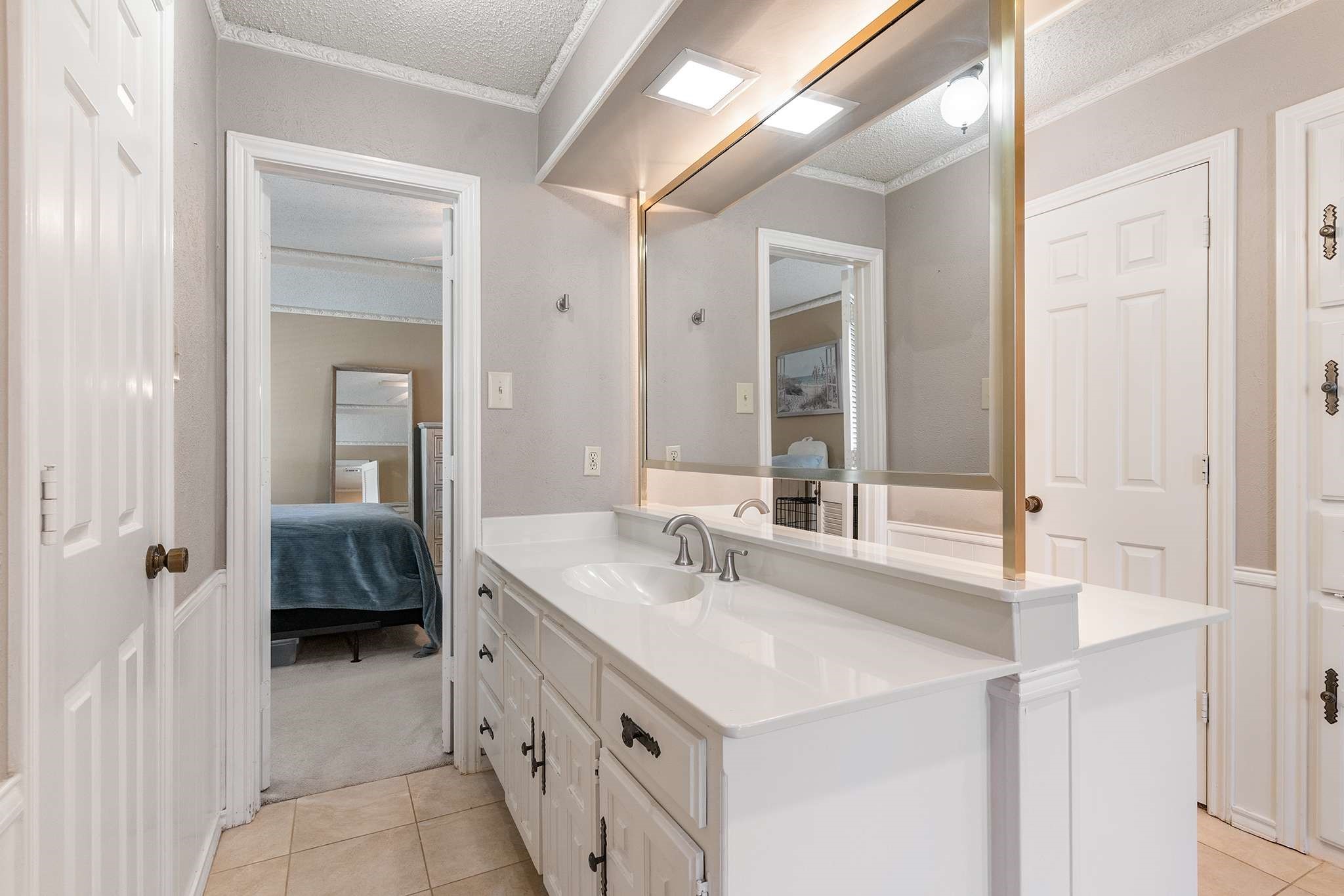 1008 Nottingham Drive Carrollton TX 75007