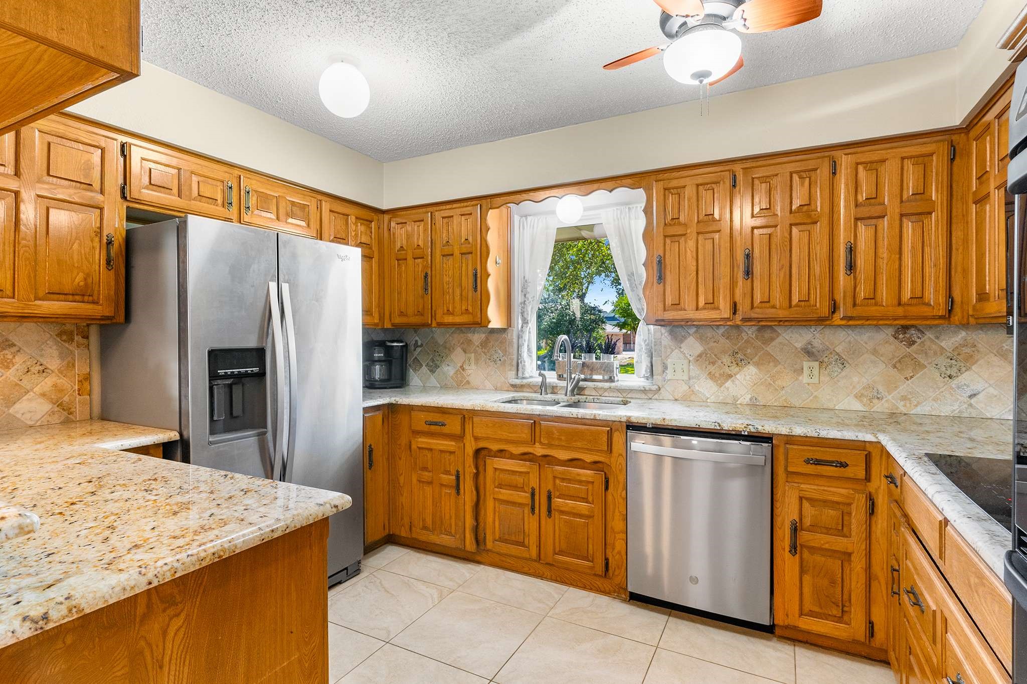 1008 Nottingham Drive Carrollton TX 75007