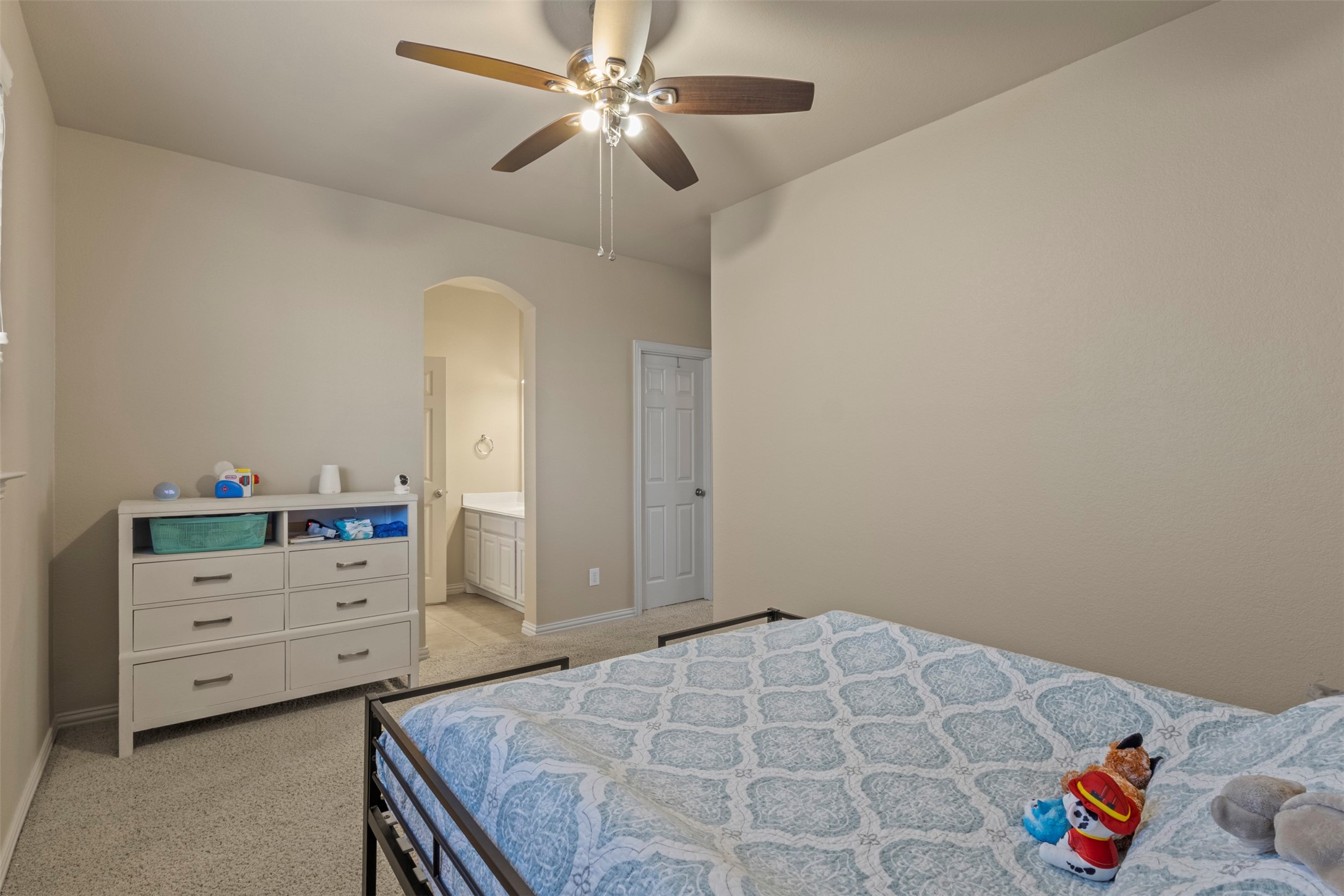2302 Grizzly Run Lane Euless TX 76039
