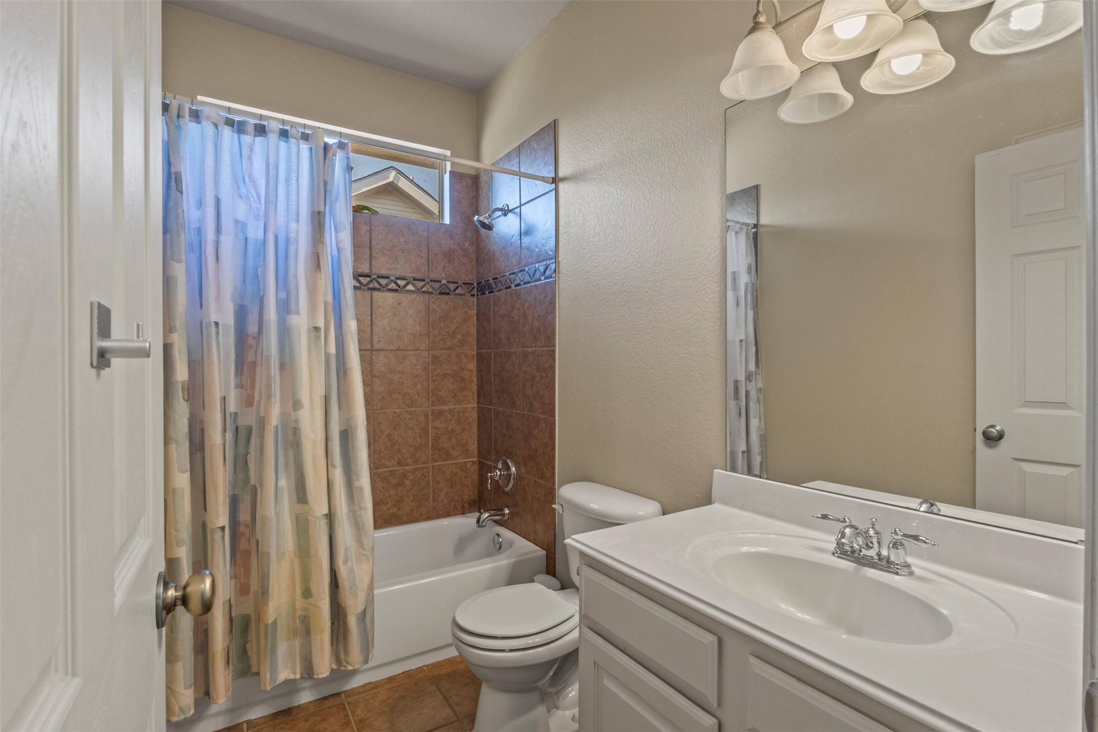 2302 Grizzly Run Lane Euless TX 76039