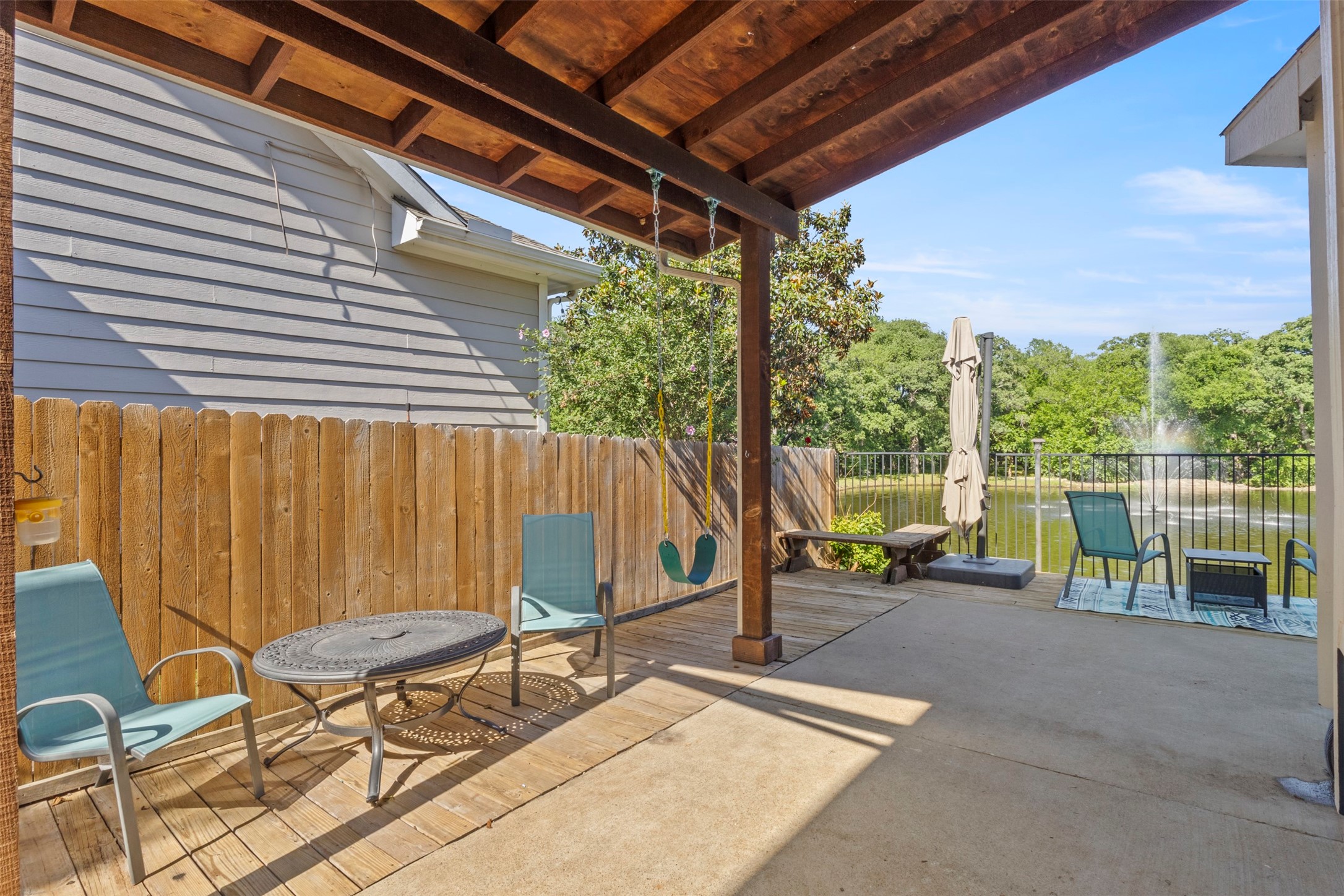 2302 Grizzly Run Lane Euless TX 76039