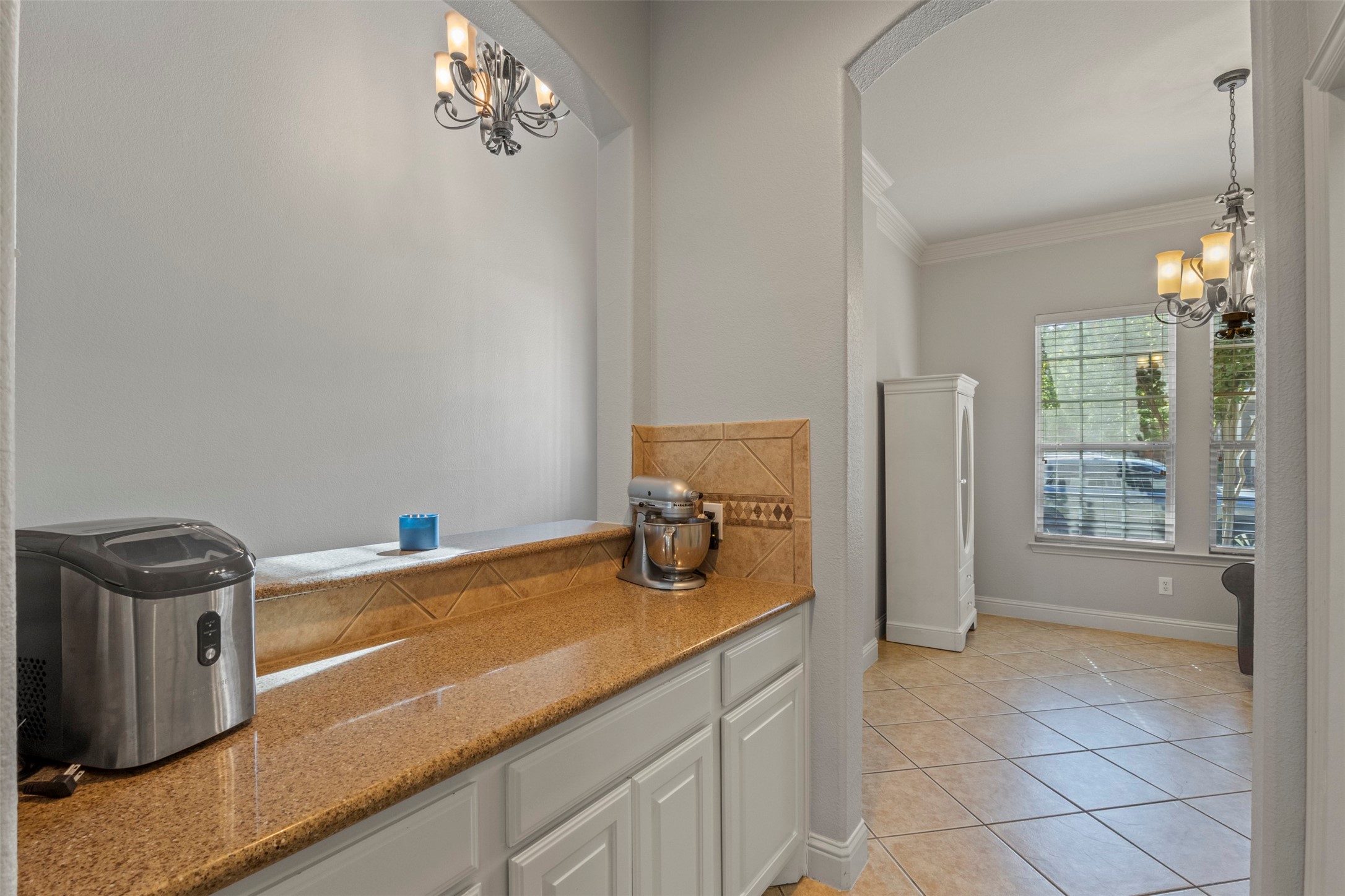 2302 Grizzly Run Lane Euless TX 76039