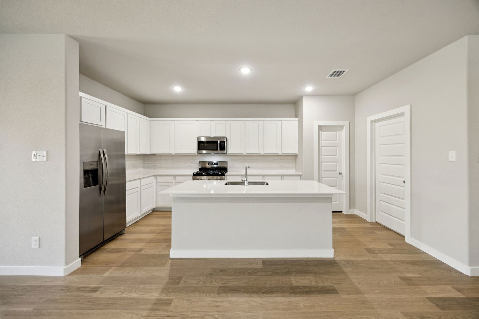 1195 Little Hills Way Lavon TX 75166