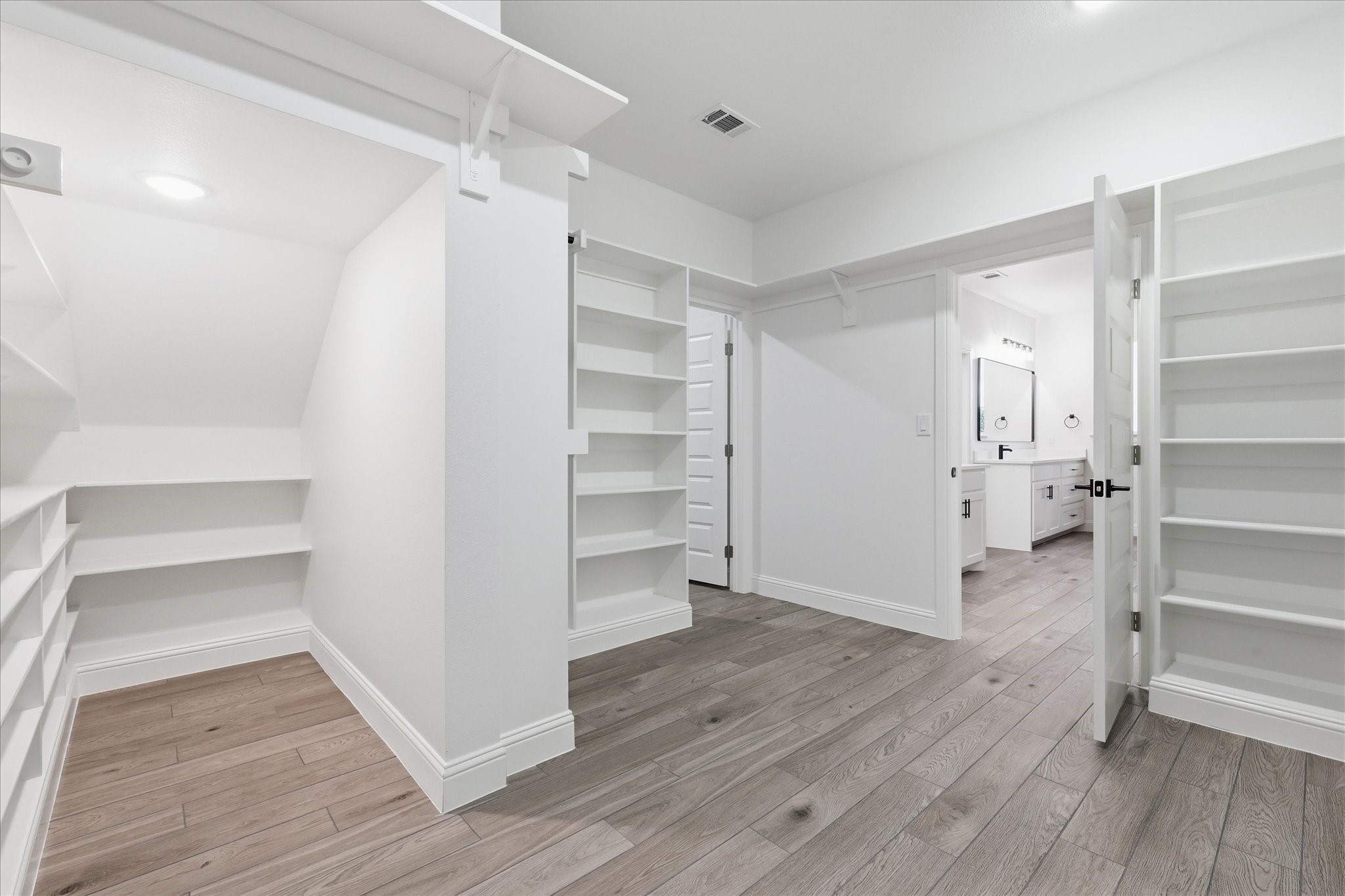8803 Kassandra Drive Sanger TX 76266
