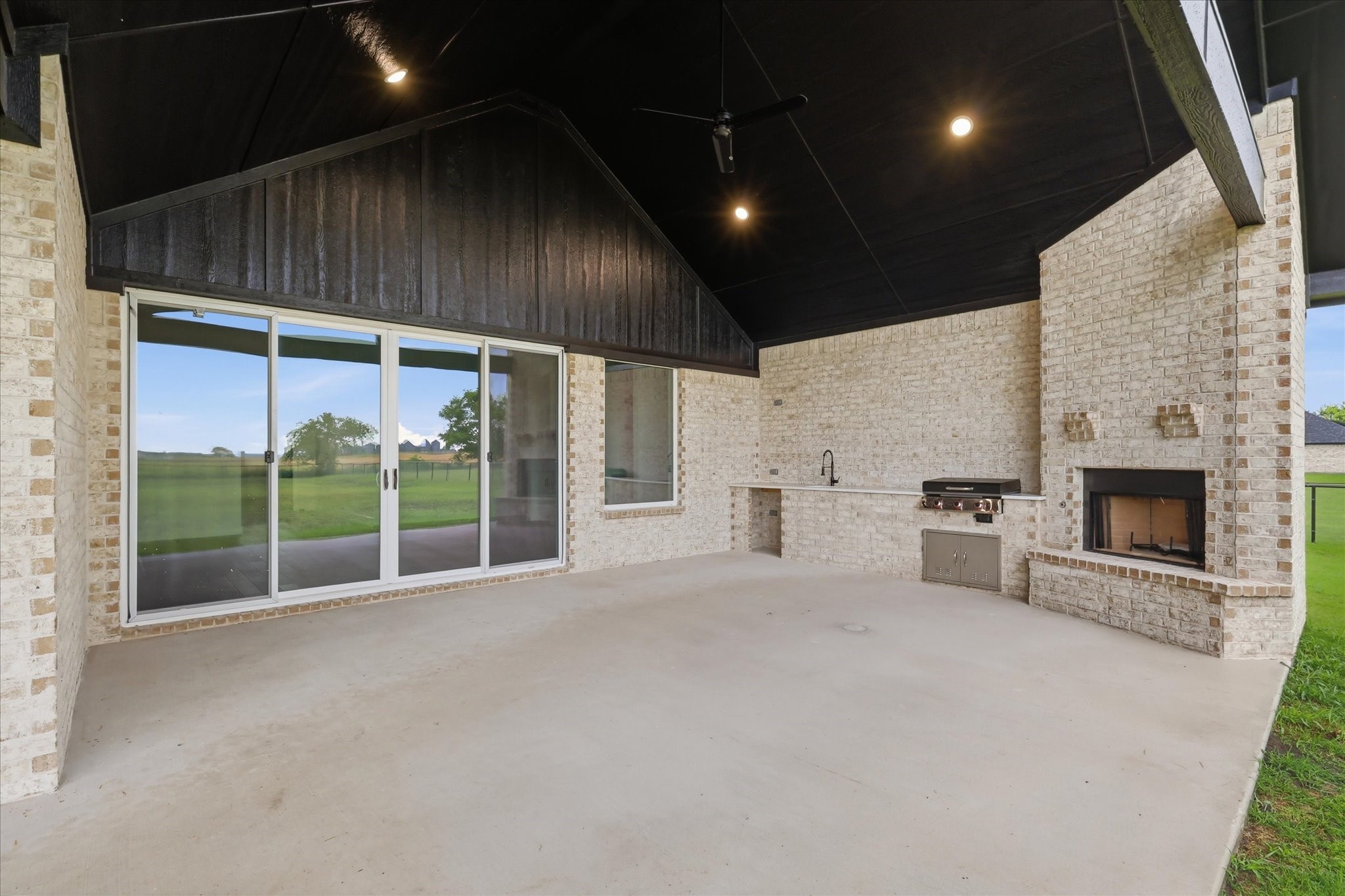 8803 Kassandra Drive Sanger TX 76266